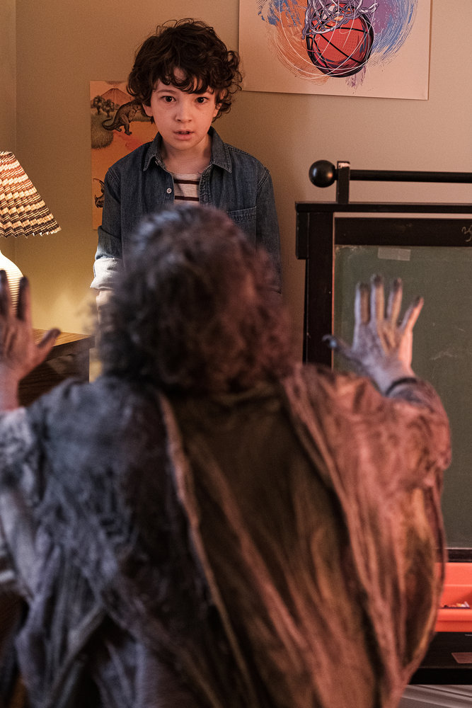 SurrealEstate - Season 1 Episode 2 - The Harvey