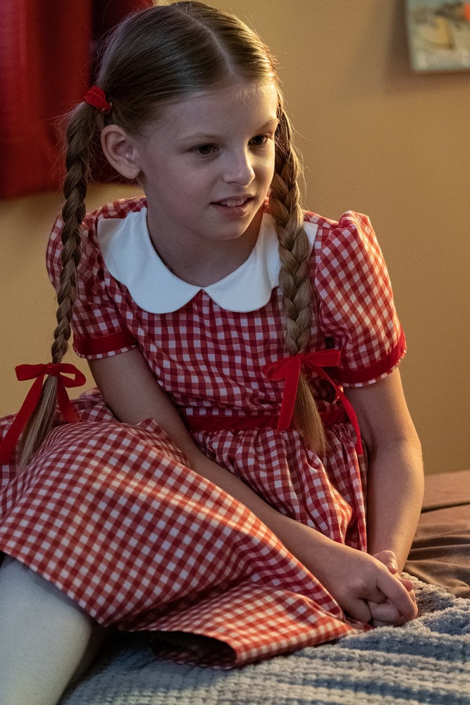 SurrealEstate - Season 1 Episode 2 - The Harvey