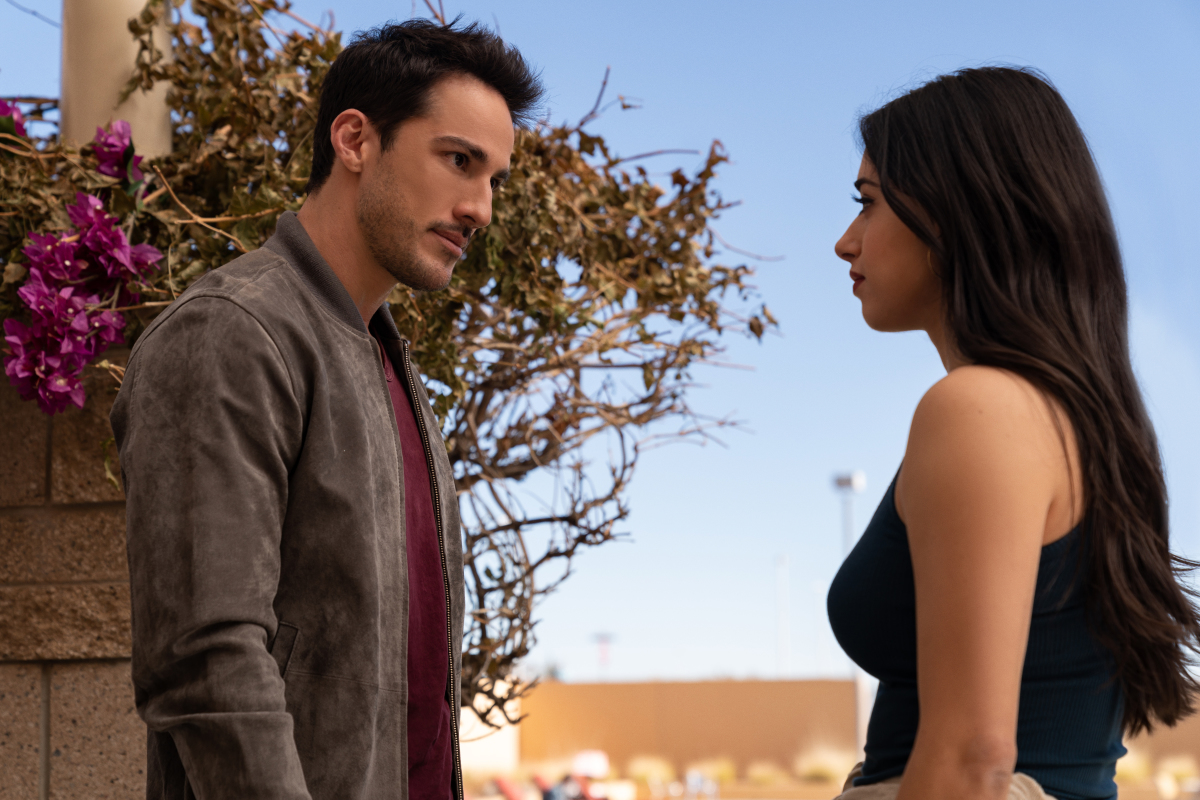 Preview — Roswell, New Mexico Season 3 Episode 1 Hands TellTale TV