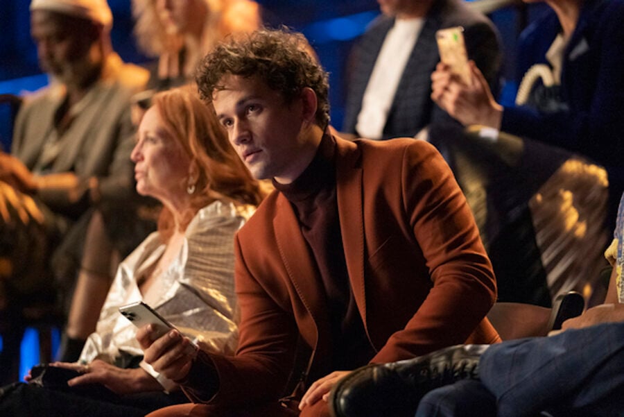 Gossip Girl Season 1 Episode 1, "Just Another Girl on the MTA"