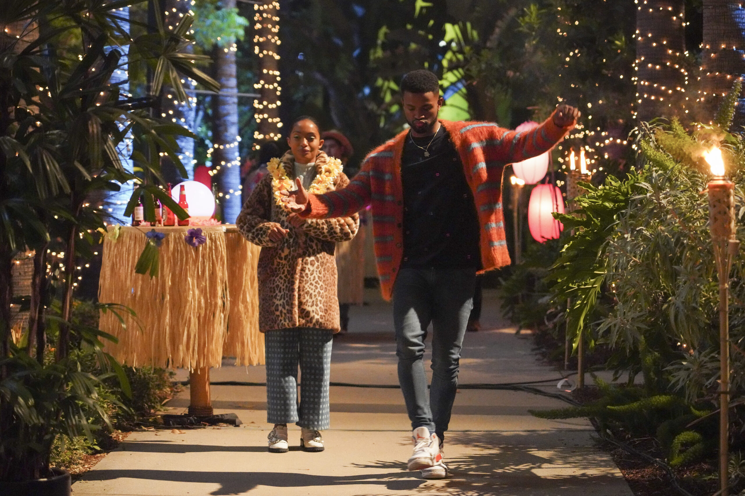 YARA SHAHIDI, TREVOR JACKSON | Tell-Tale TV Grown-ish Preview, "You Beat Me to the Punch"