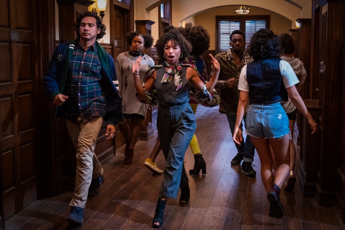 DEAR WHITE PEOPLE Season 4 Episode 1