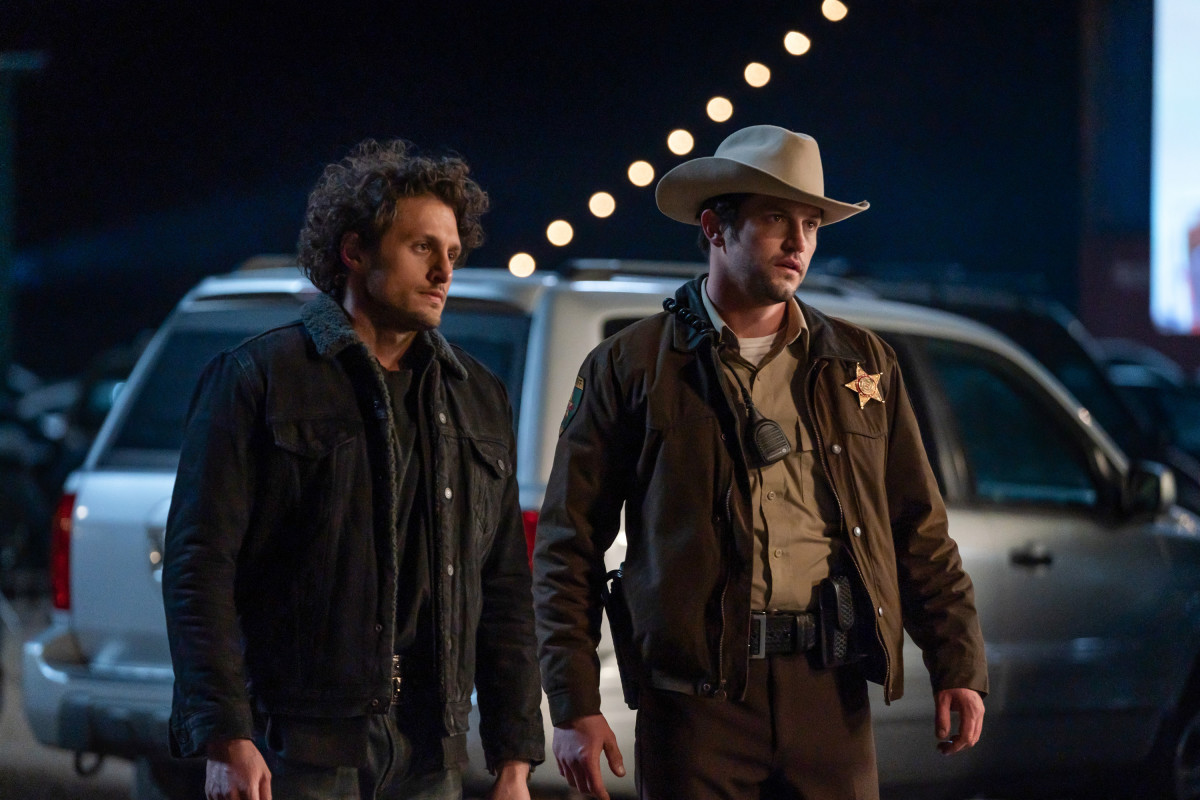 Black Hole Sun Preview — Roswell, New Mexico Season 3 Episode 3: Black Hole Sun Roswell, New Mexico Season 3 Episode 3, "Black Hole Sun"