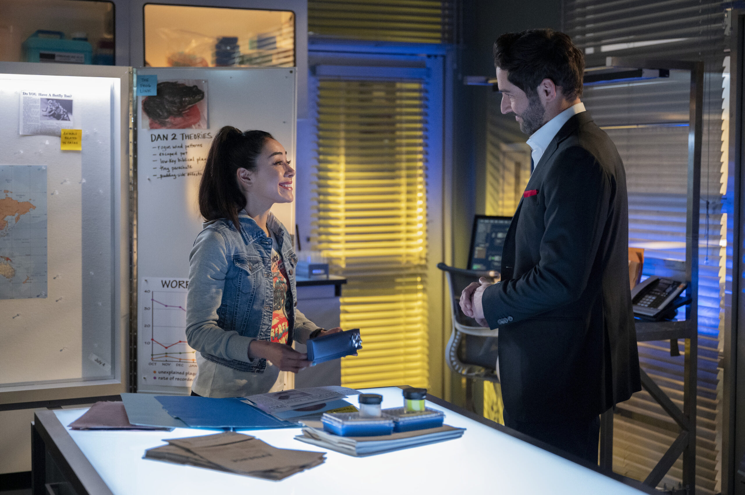 LUCIFER_609_Unit_01582R | Tell-Tale TV LUCIFER_609_Unit_01582R