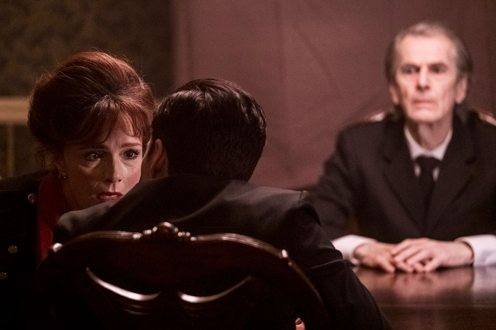 SurrealEstate - Season 1 Episode 10 - The House Always Wins