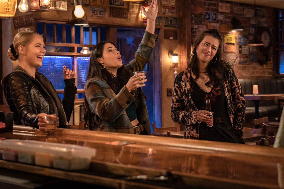 Preview — Roswell, New Mexico Season 3 Episode 8 Free Your Mind