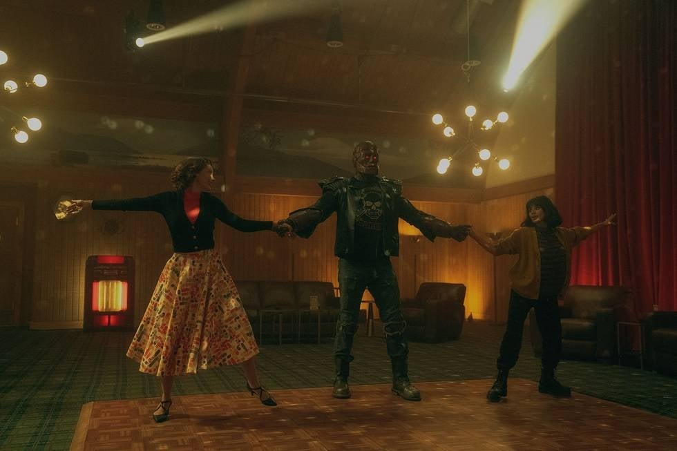 Doom Patrol Season 3 Episode 2, "Vacay Patrol"