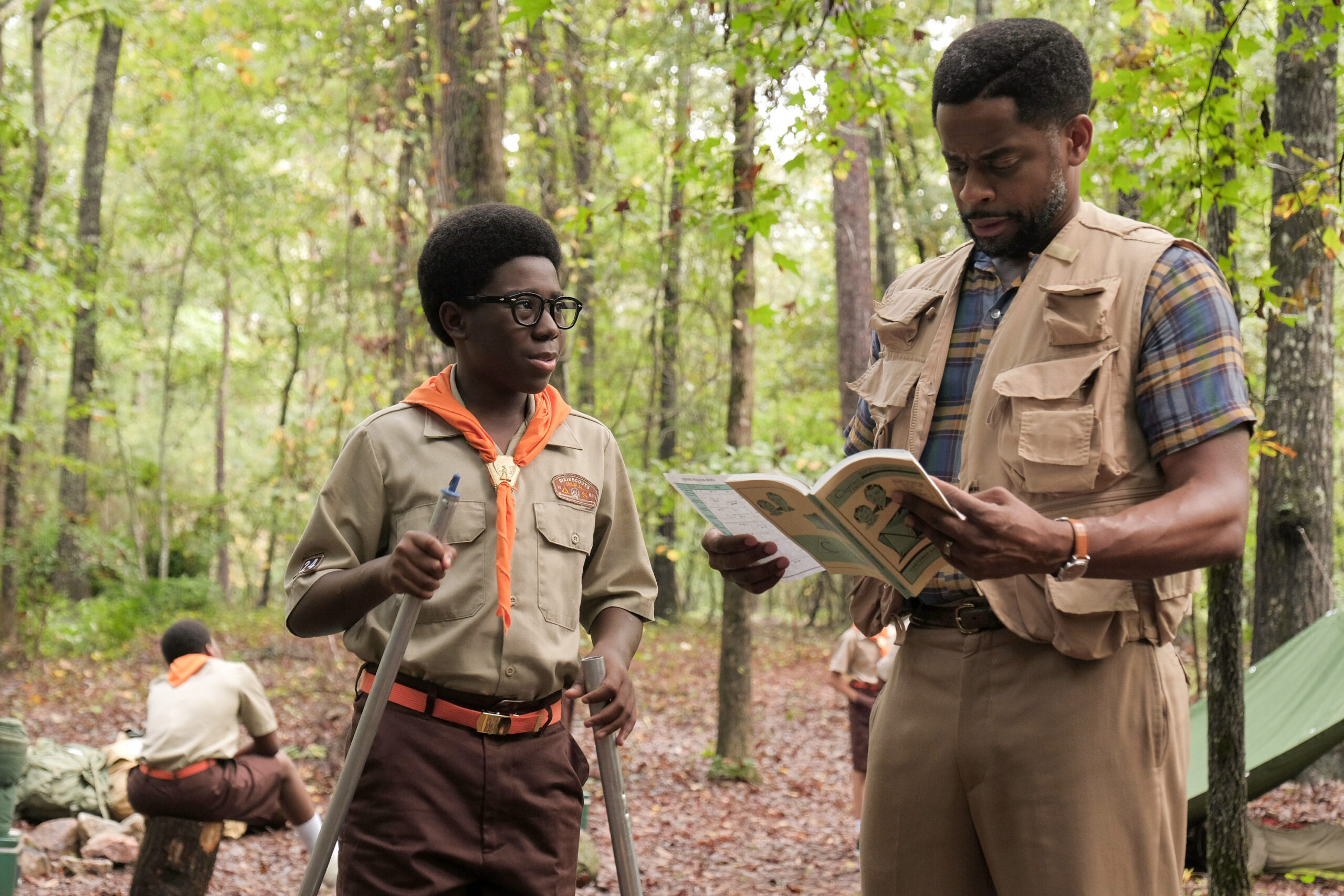 Still of Elisha Williams and Dule Hill in The Wonder Years Season 1 Episode 6 "Be Prepared"