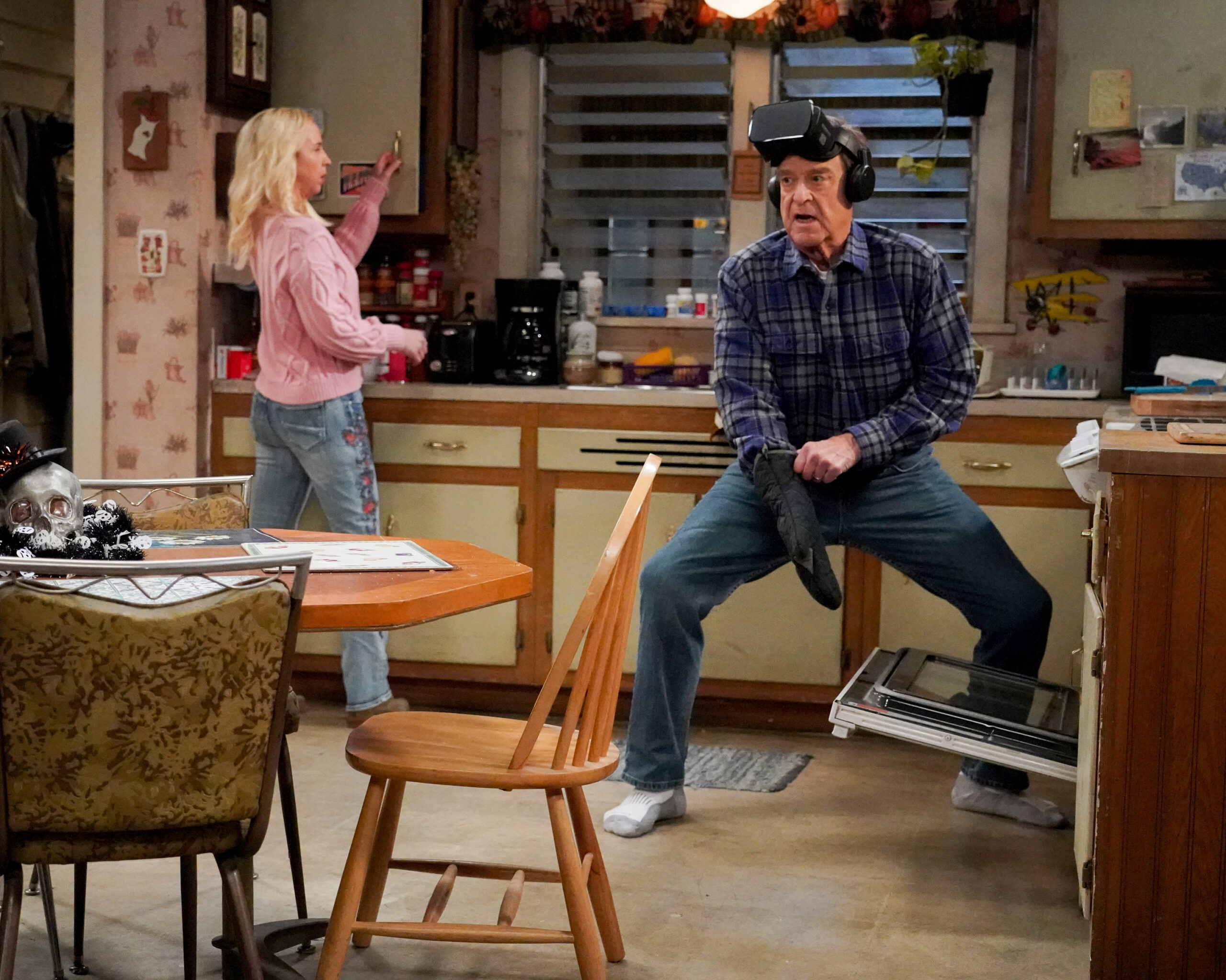 JOHN GOODMAN | Tell-Tale TV JOHN GOODMAN