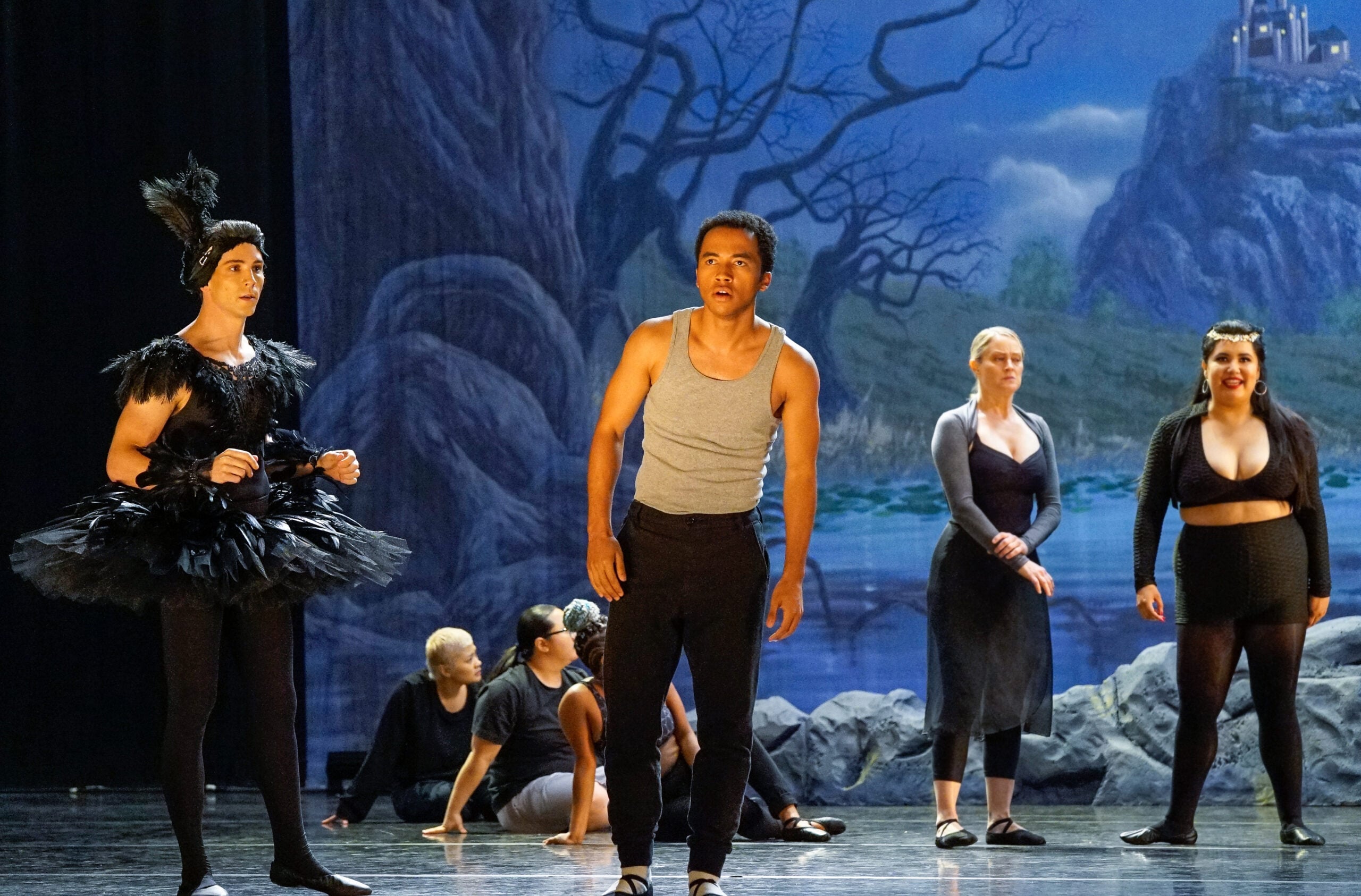 TBL-S1-103_scn37pt_JW0068 (1)