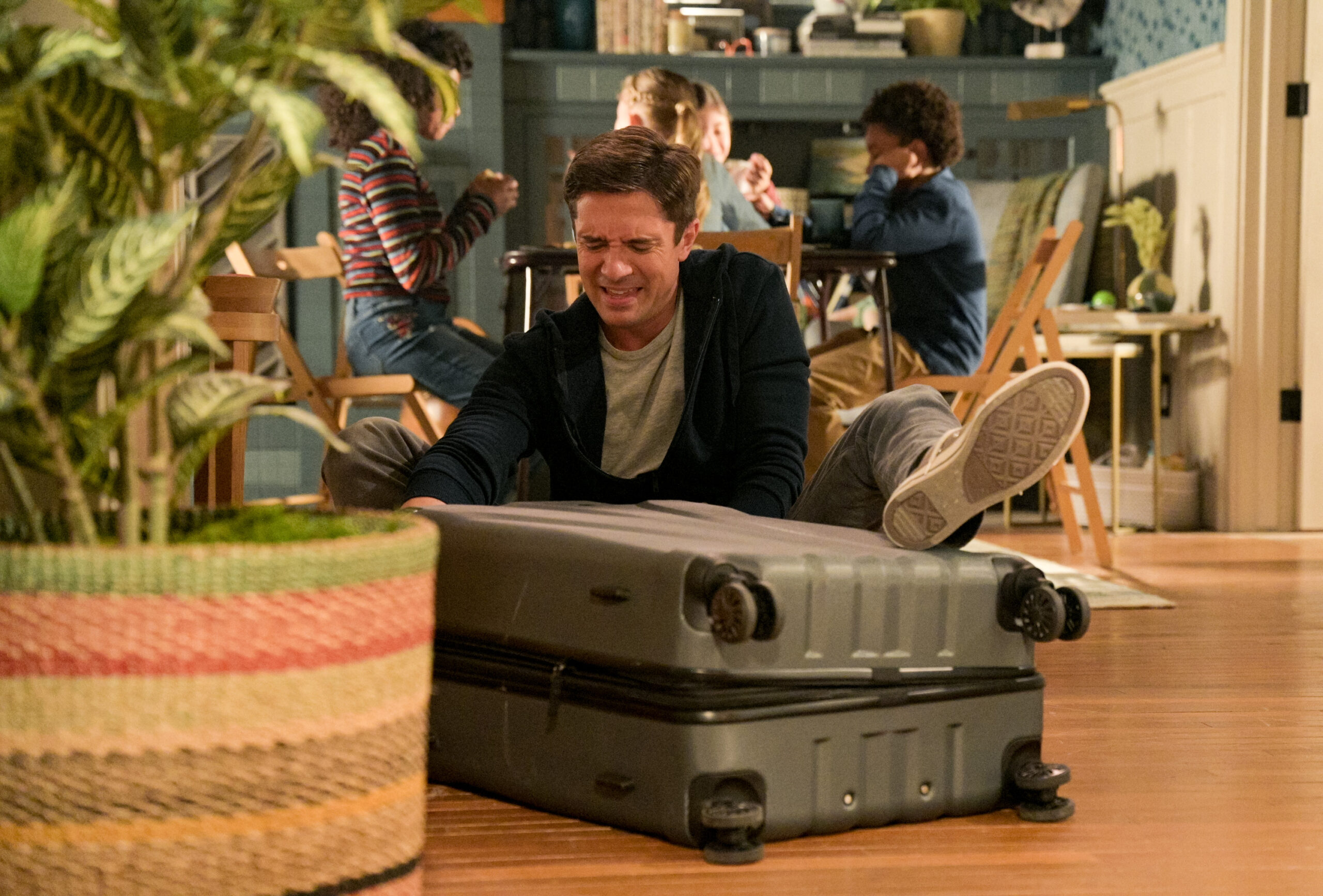 HOME ECONOMICS - Season 2 Episode 7 TOPHER GRACE Home Economics Review: Speeding Ticket, 0 (Season 2 Episode 7) HOME ECONOMICS - Season 2 Episode 7 “Speeding Ticket, 0” TOPHER GRACE Cr. ABC/Temma Hankin