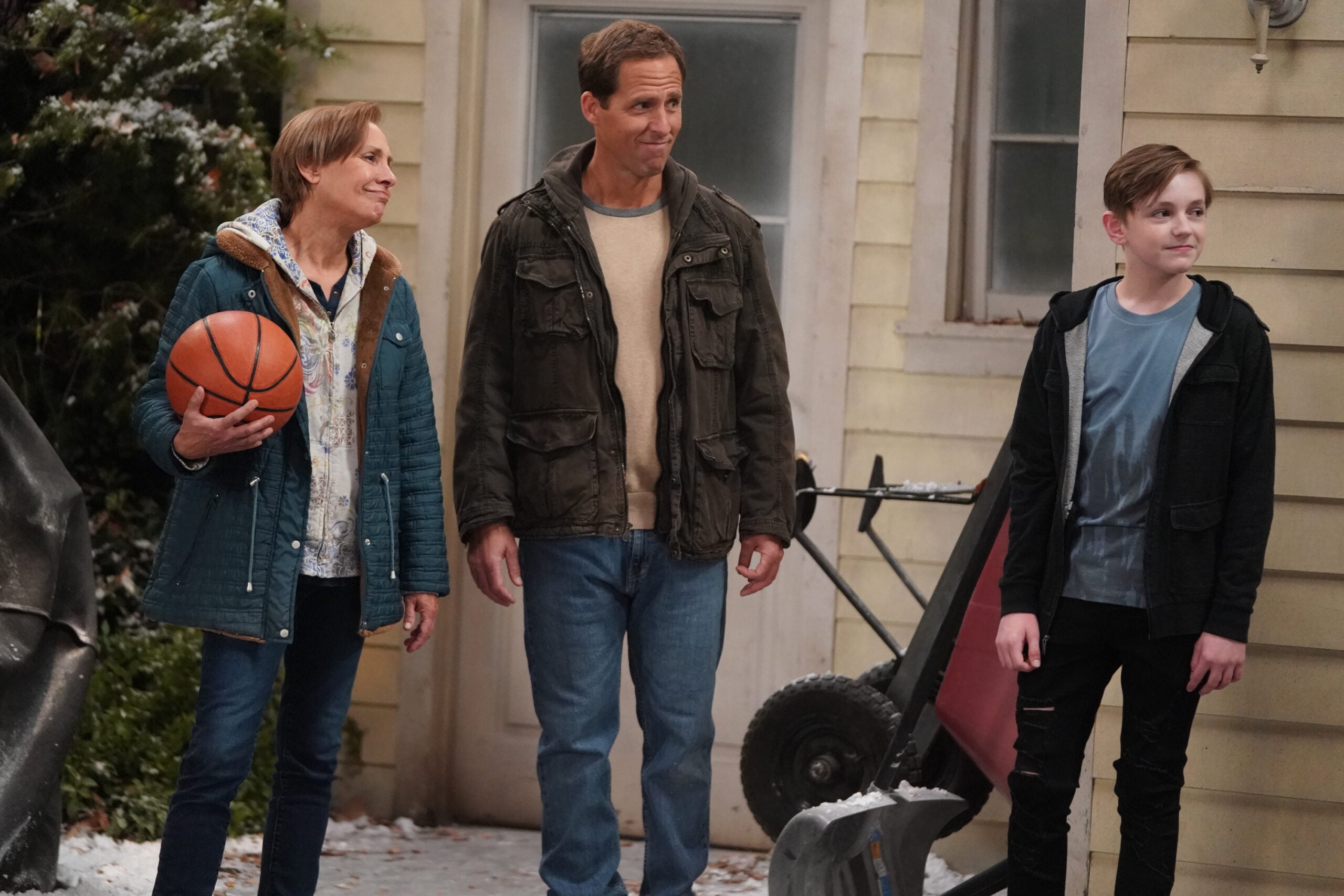 LAURIE METCALF, NAT FAXON, TRAVIS BURNETT
