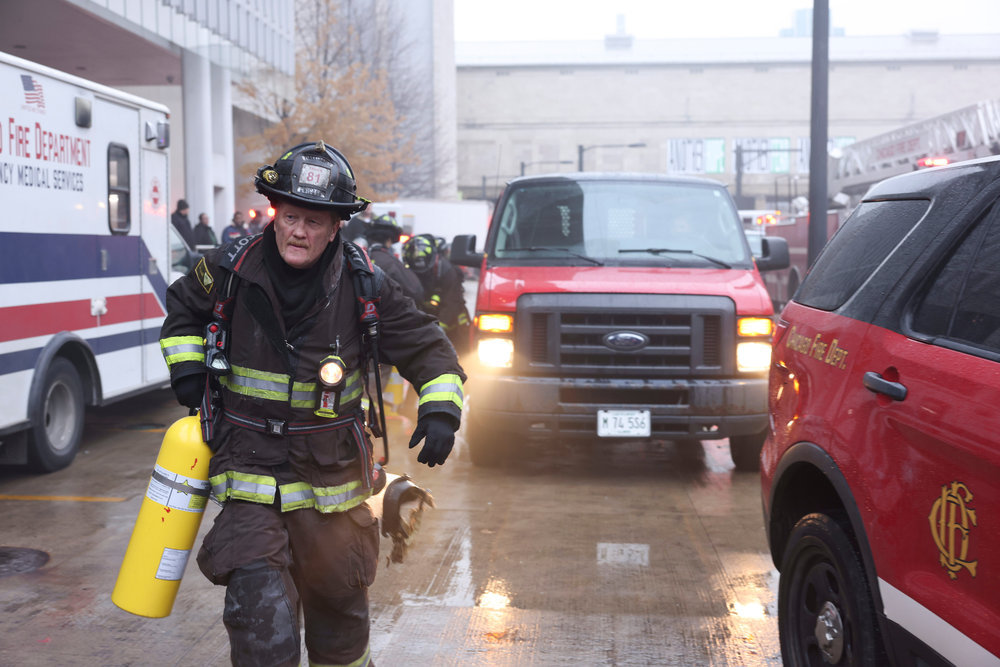 Chicago Fire Season 10 Episode 10 - Back with a Bang