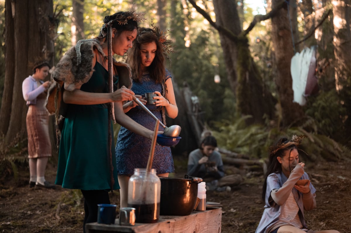 Yellowjackets Season 1 Episode 9