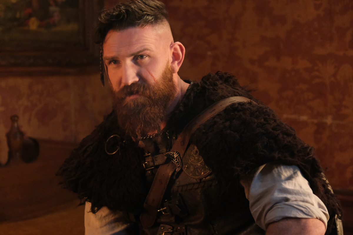 Ghosts Season 1 Episode 15, "Thorapy"