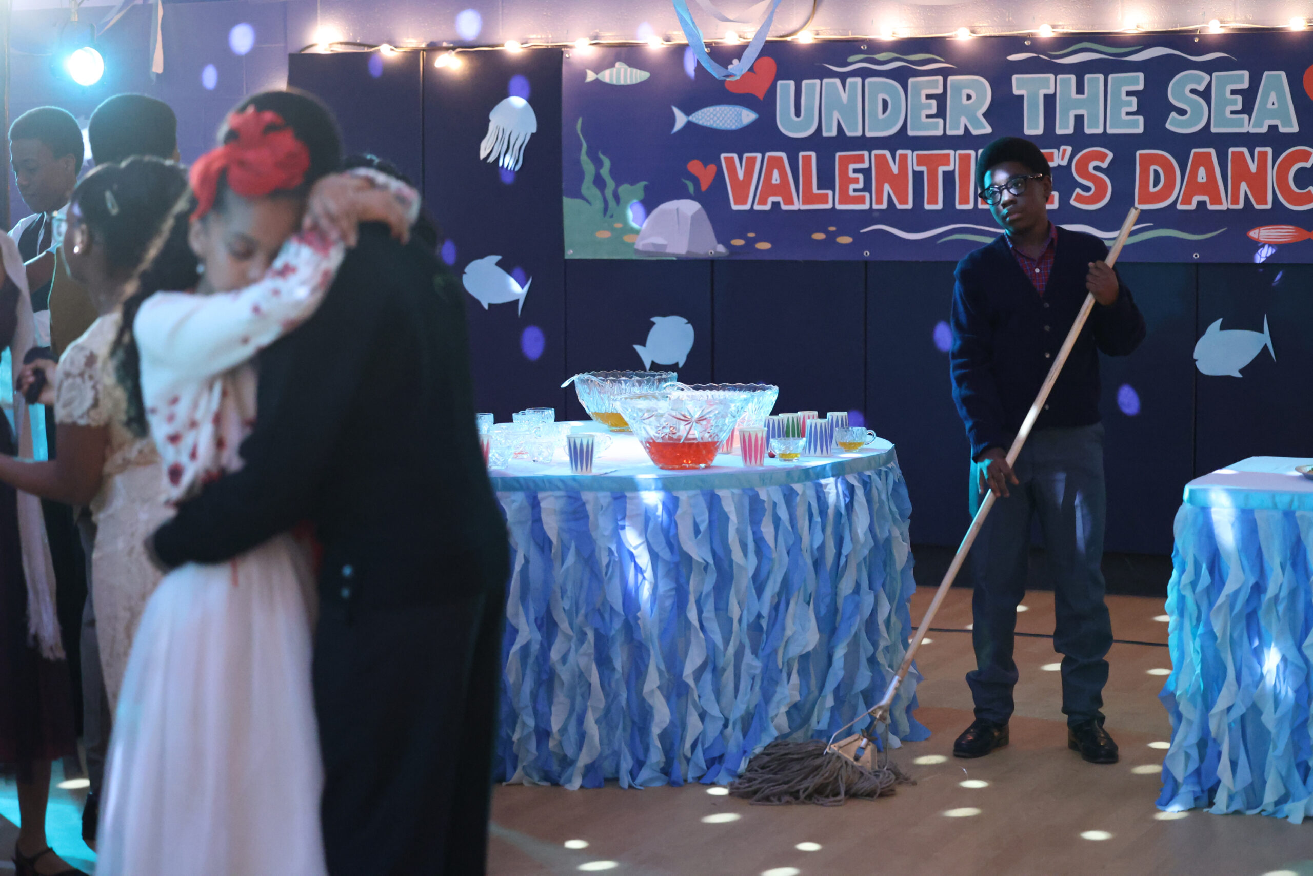 The Wonder Years Season 1 Episode 13 The Valentine's Day Dance
