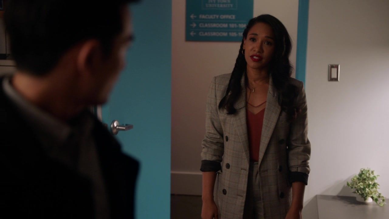 The Flash Season 6 Episode 9 "Crisis On Infinite Earth Part Three"