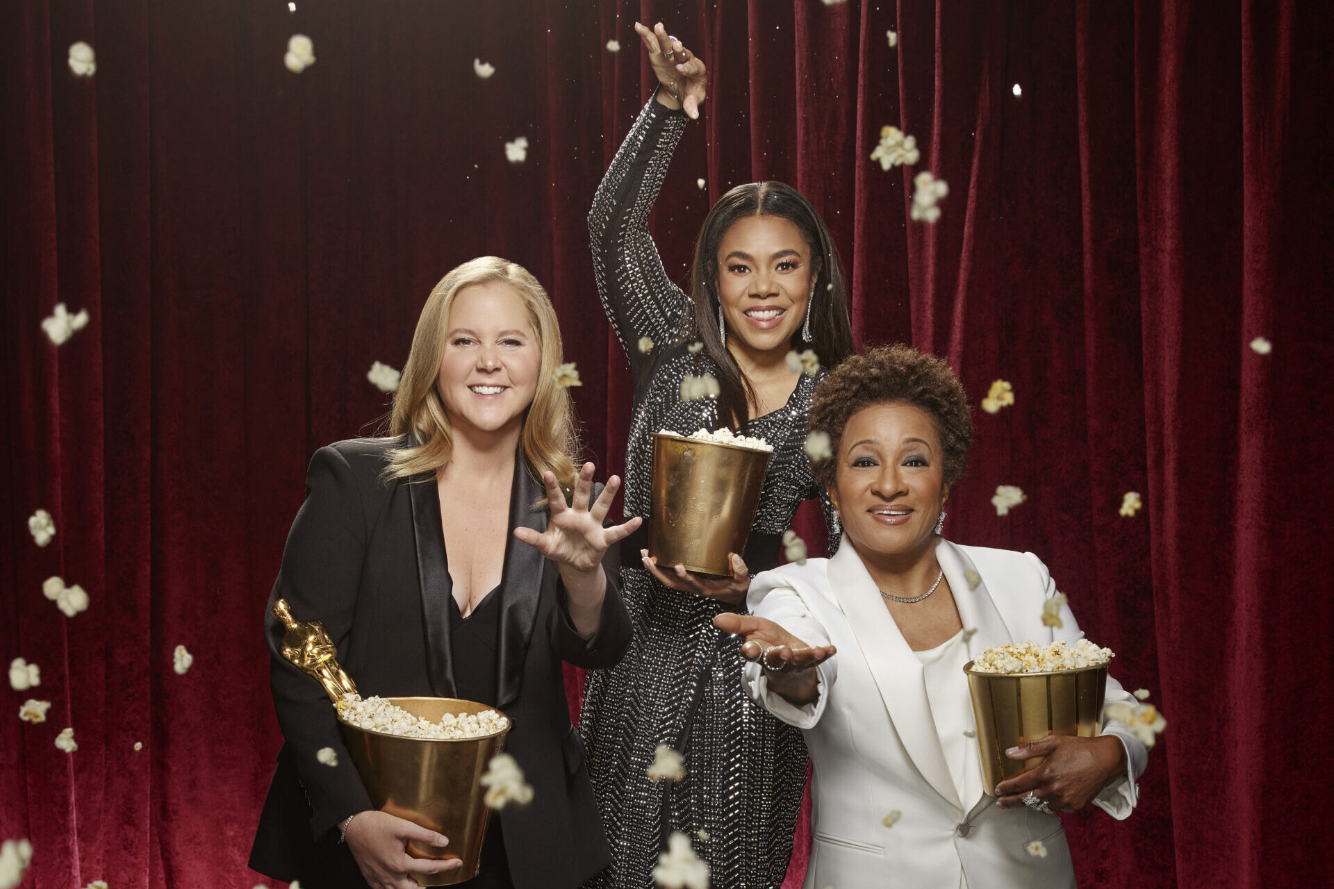 AMY SCHUMER, REGINA HALL, WANDA SYKES | Tell-Tale TV AMY SCHUMER, REGINA HALL, WANDA SYKES