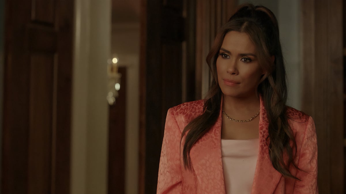Preview — Dynasty Season 5 Episode 6 Devoting All of Her Energy to