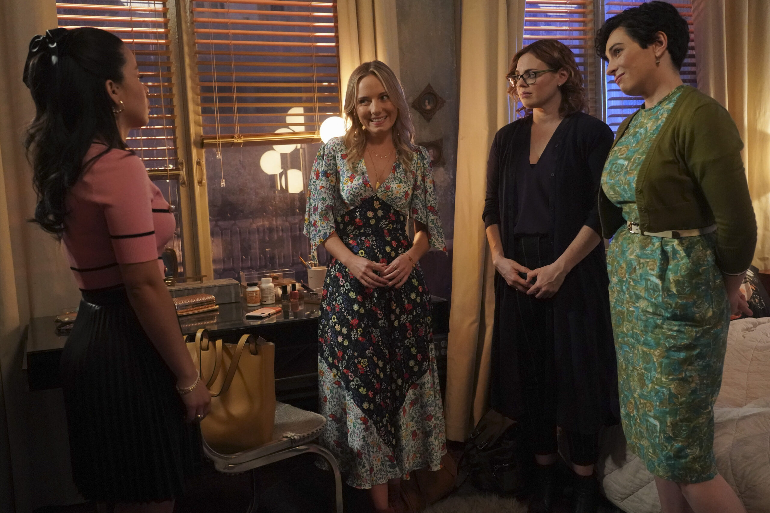 CIERRA RAMIREZ, SERI DEYOUNG, RACHEL ROSENBLOOM, MAISIE KLOMPUS