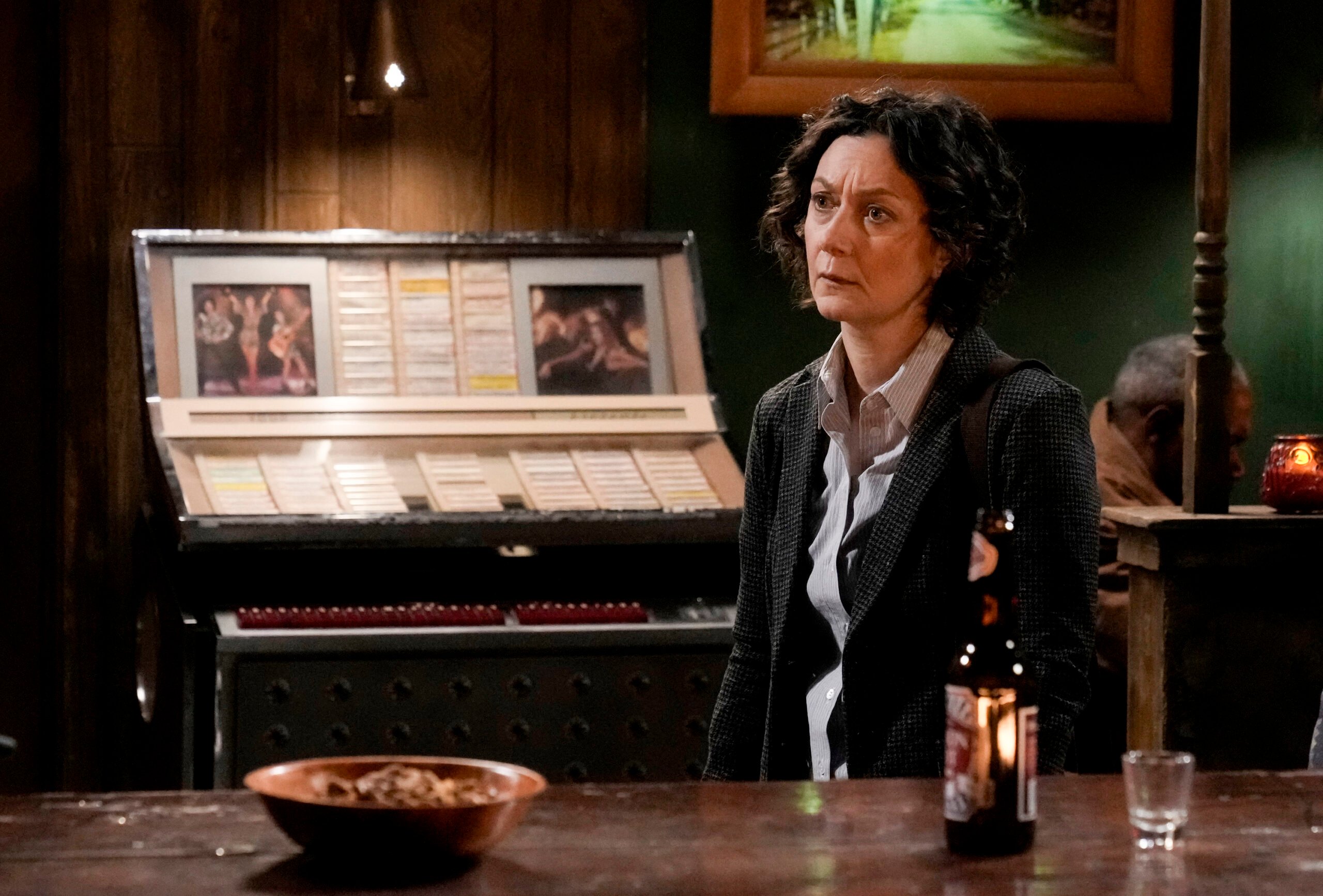 SARA GILBERT | Tell-Tale TV SARA GILBERT