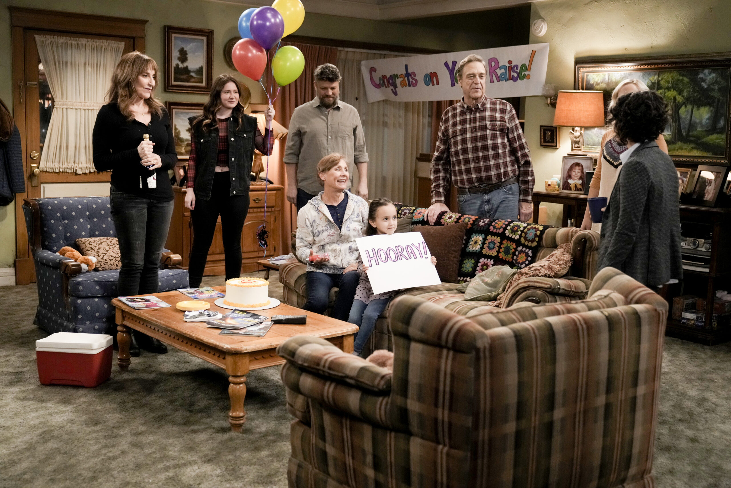 KATEY SAGAL, EMMA KENNEY, JAY R. FERGUSON, JOHN GOODMAN, LAURIE METCALF, CHARLOTTE SANCHEZ Preview — The Conners Season 4 Episode 17: Big Negotiations and Broken Expectations