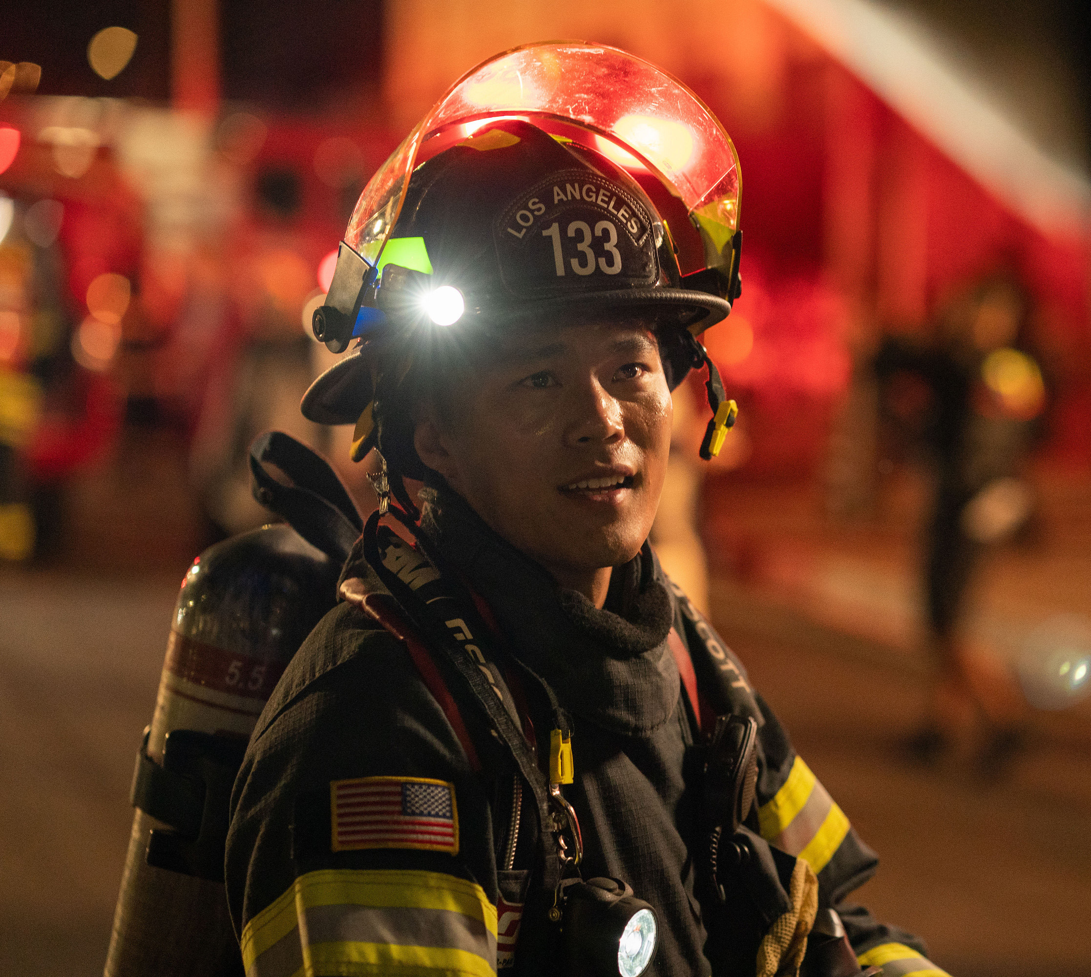 9-1-1_516-Sc37_0013_f