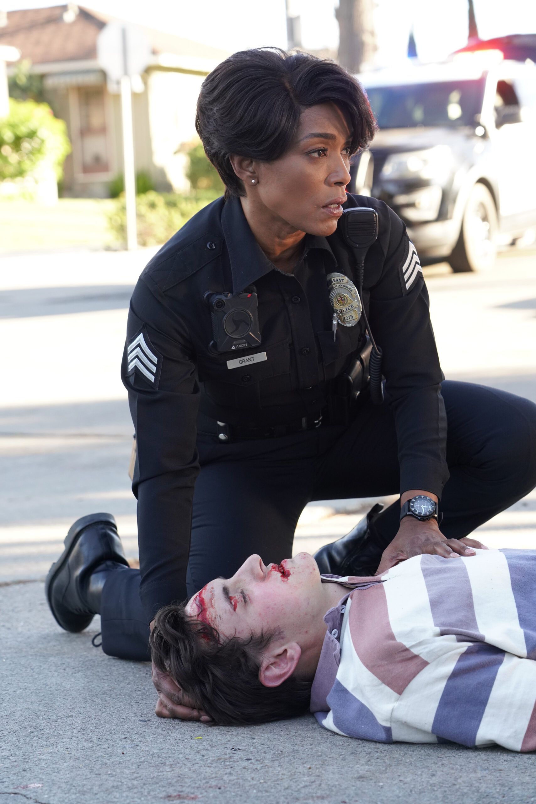 911 Season 5 Episode 14