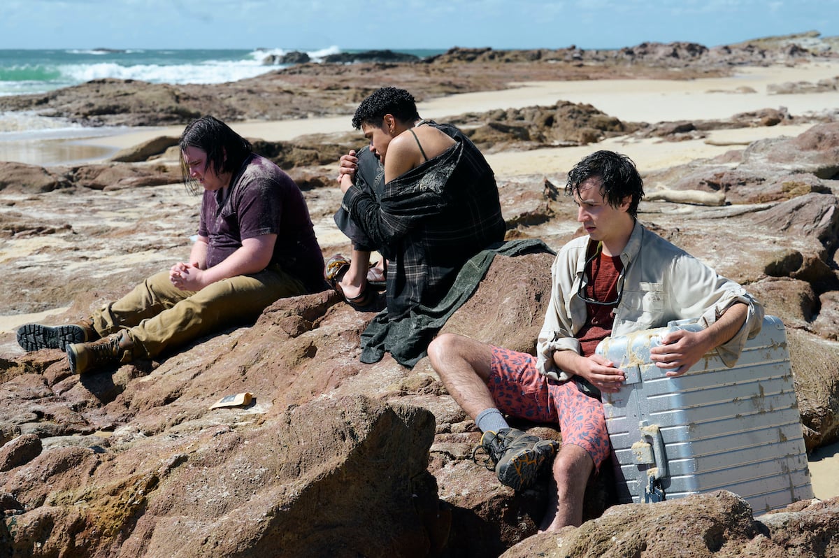 The The Wilds Season 2 Episode 1 | Tell-Tale TV The The Wilds Season 2 Episode 1