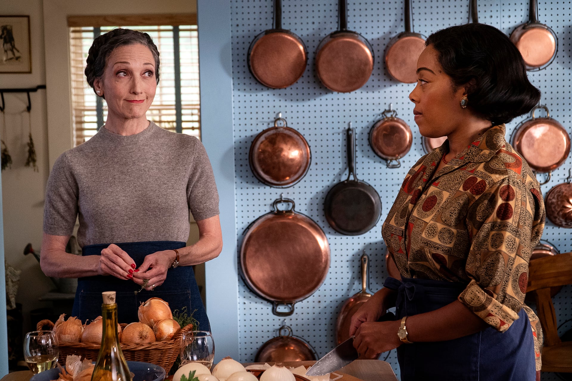 Julia Season 1 Episode 5 - Bebe Neuwirth and Brittany Bradford