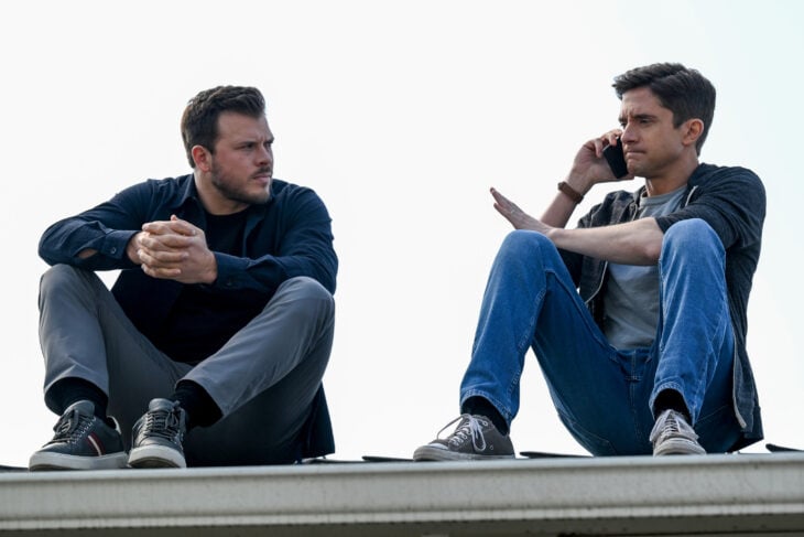 HOME ECONOMICS Season 2 Episode 22 “Ticket to Space, $1 Million” JIMMY TATRO, TOPHER GRACE
