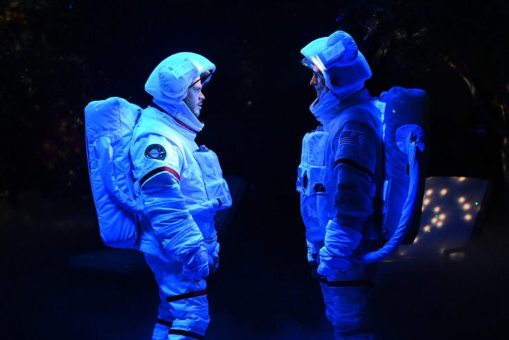 HOME ECONOMICS Season 2 Episode 22 “Ticket to Space, Million” JIMMY TATRO, TOPHER GRACE | Tell-Tale TV HOME ECONOMICS Season 2 Episode 22 “Ticket to Space, $1 Million” JIMMY TATRO, TOPHER GRACE Home Economics Review: Ticket to Space, Million (Season 2 Episode 22)