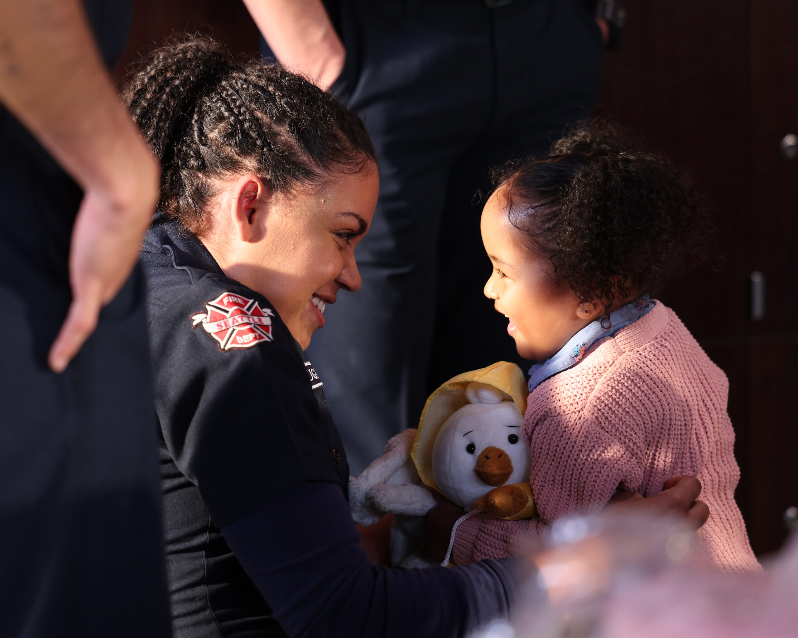 Station 19 Season 5 Episode 18, "Crawl Out Through the Fallout" | Tell-Tale TV Station 19 Season 5 Episode 18, "Crawl Out Through the Fallout"