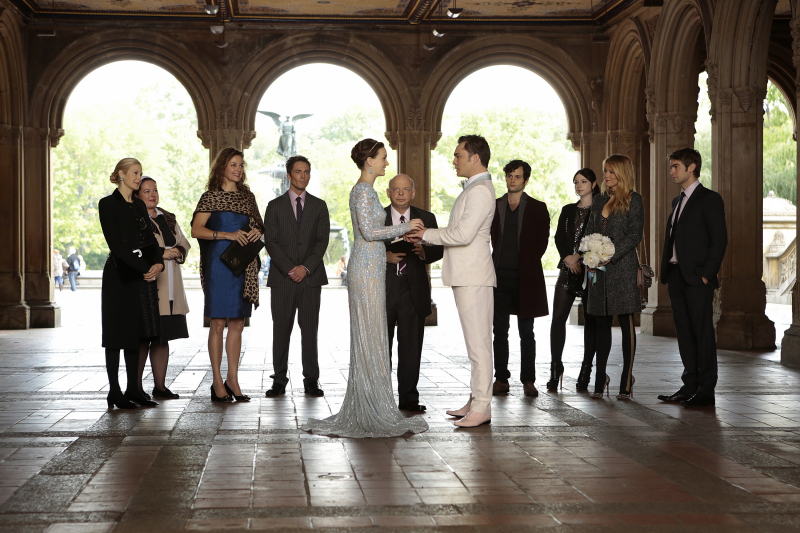 New York, I Love You XOXO | Tell-Tale TV Blair and Chuck get married in Central Park in Gossip Girl Season 6 Episode 10 "New York, I Love You XOXO"