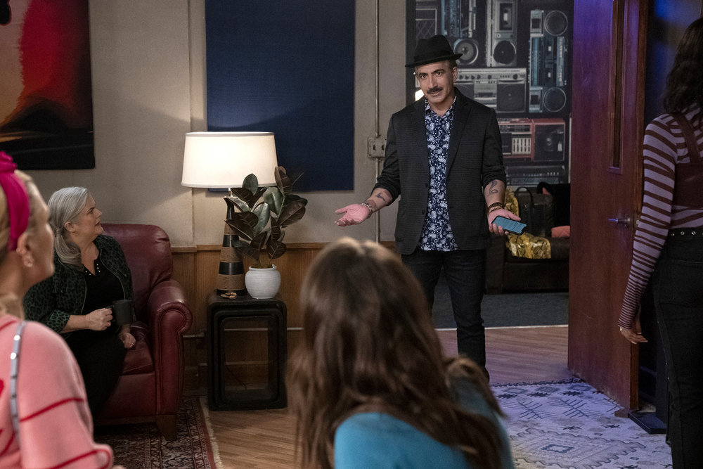 Girls5Eva Season 2 Episode 4, "Can't Wait 2 Wait" | Tell-Tale TV Girls5Eva Season 2 Episode 4, "Can't Wait 2 Wait"