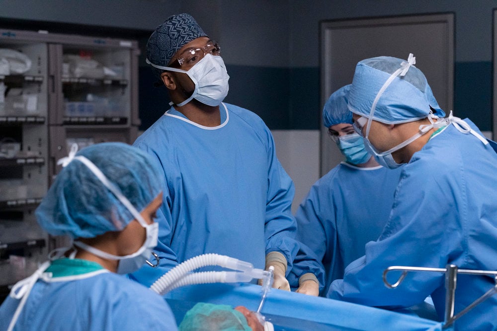 New Amsterdam Season 4 Episode 21, "Castles Made of Sand"