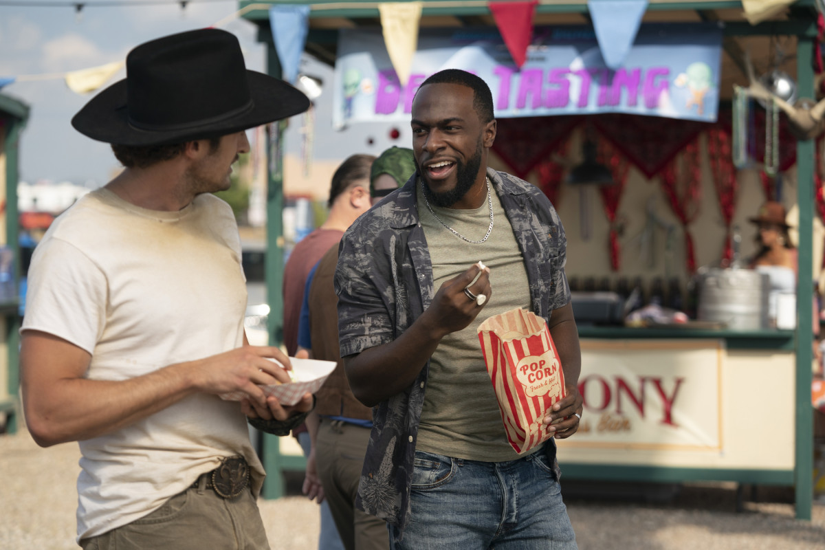 Roswell, NM Season 4 Episode 1