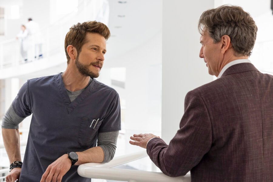 The Resident Season 5 Episode 22 - Matt Czuchry and guest star Andrew McCarthy