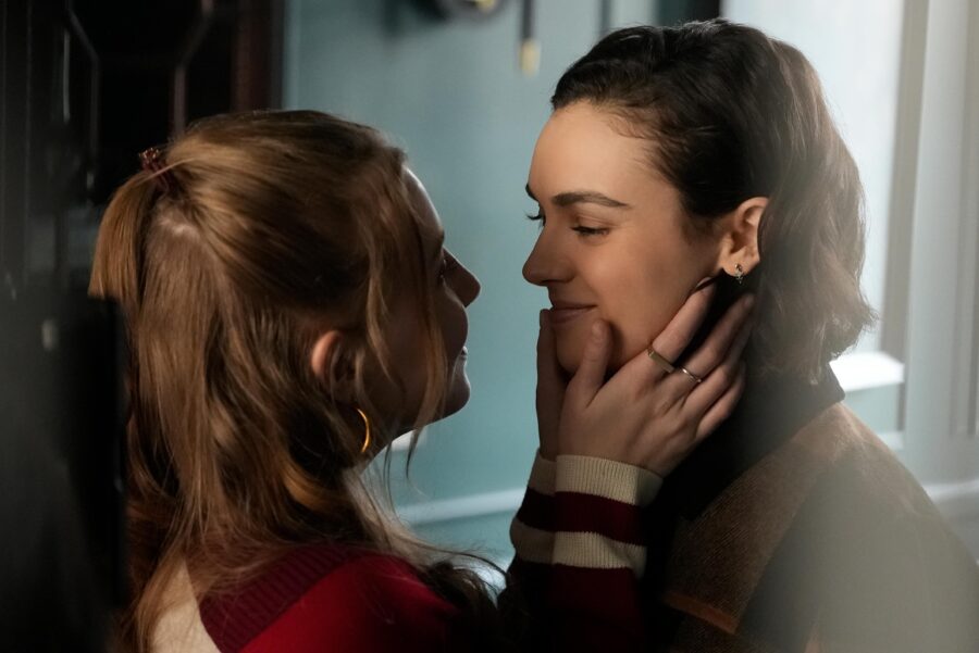 Love, Victor - Season 3 Episode 1 - It's You