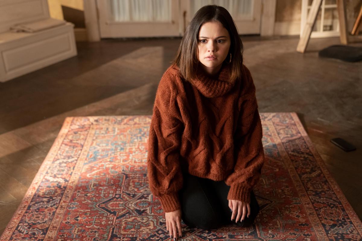 Only Murders in the Building Season 2 Episode 1 Persons of Interest