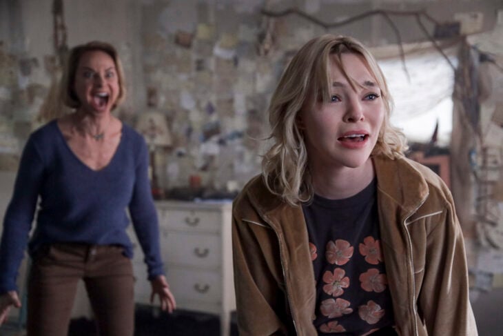 DIANA PAVLOVSKA, TAYLOR HICKSON