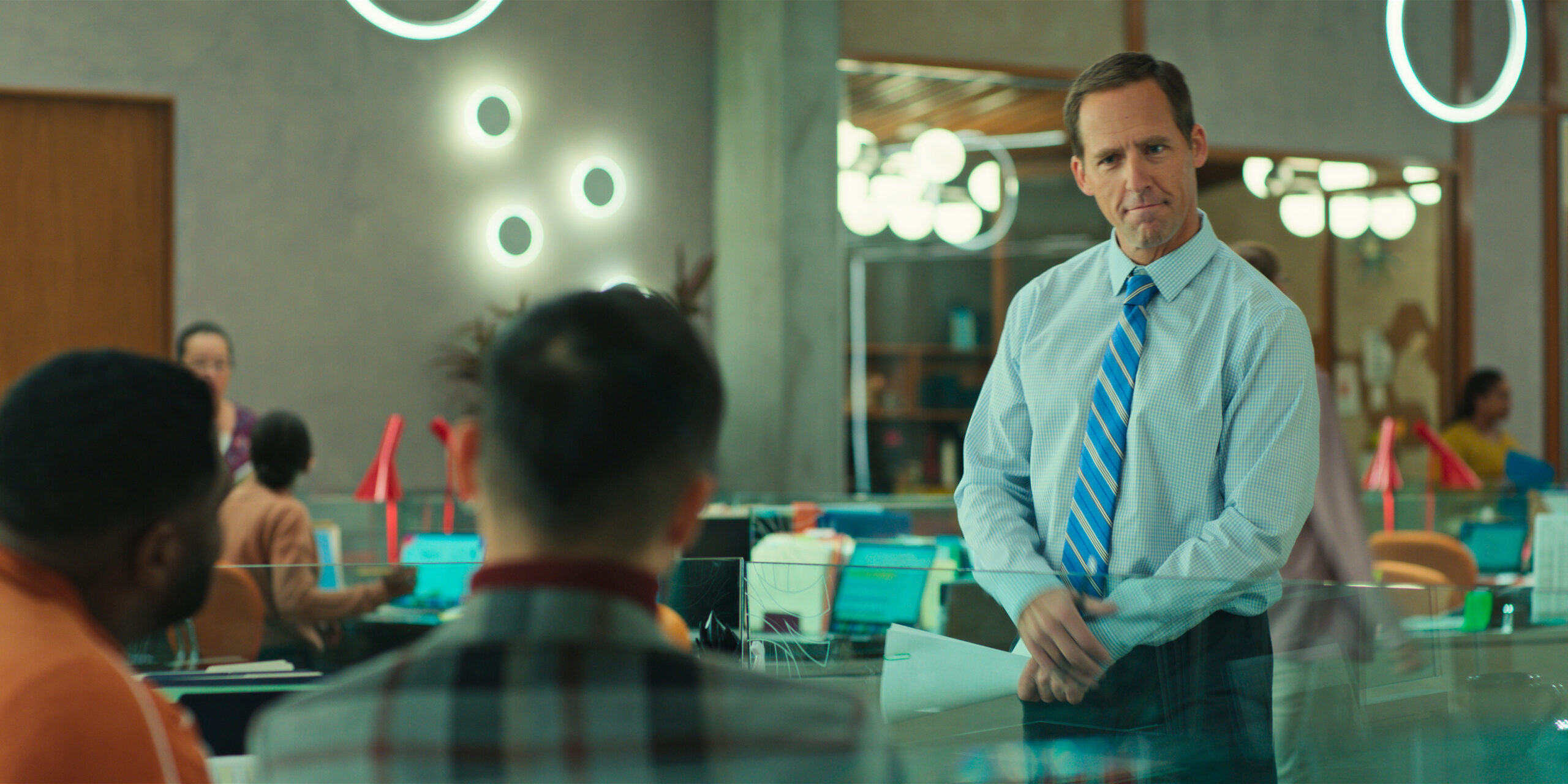 Loot Season 1 Episode 5, "Halsa"