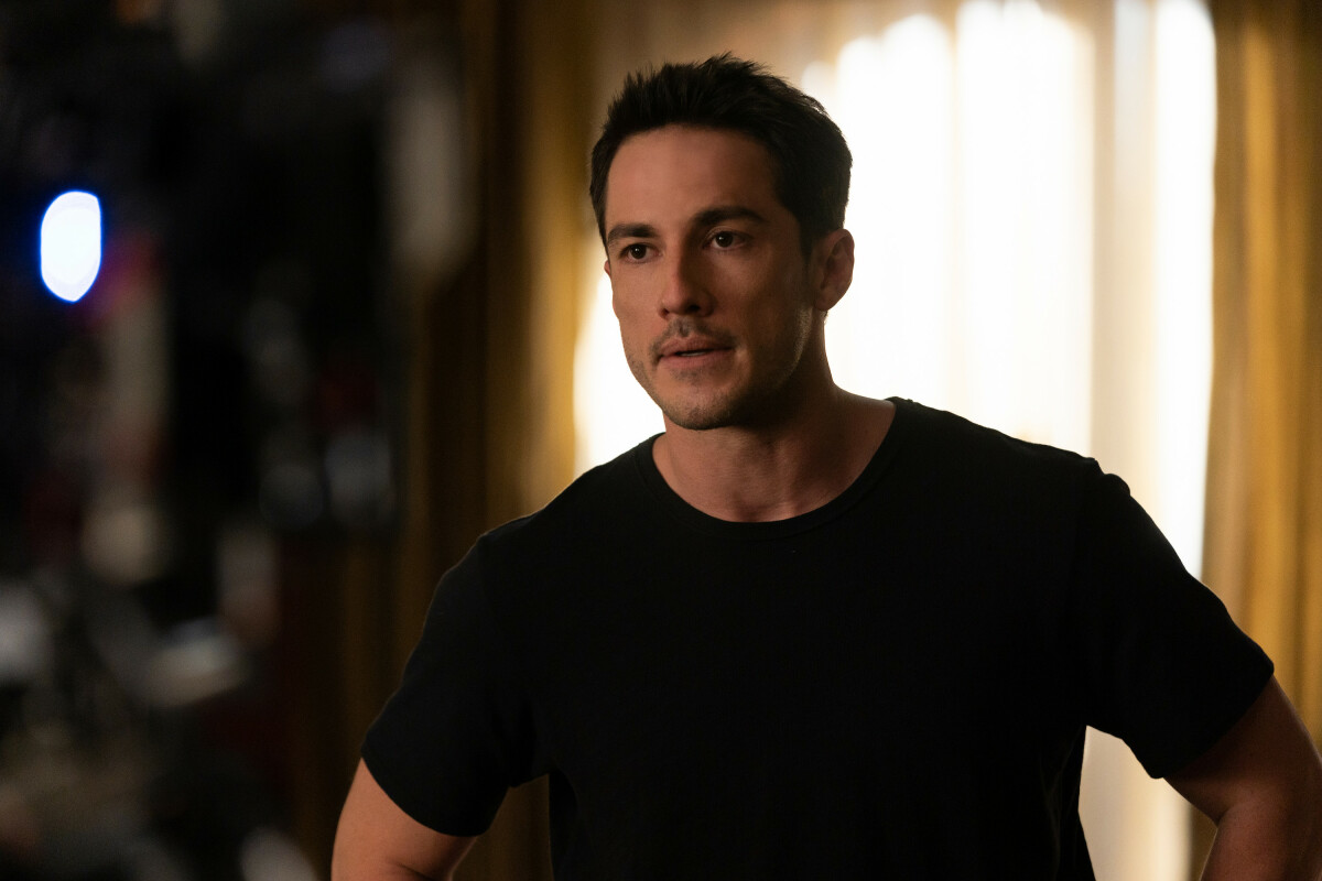 Roswell, New Mexico Season 4 Episode 5 You Get What You Give