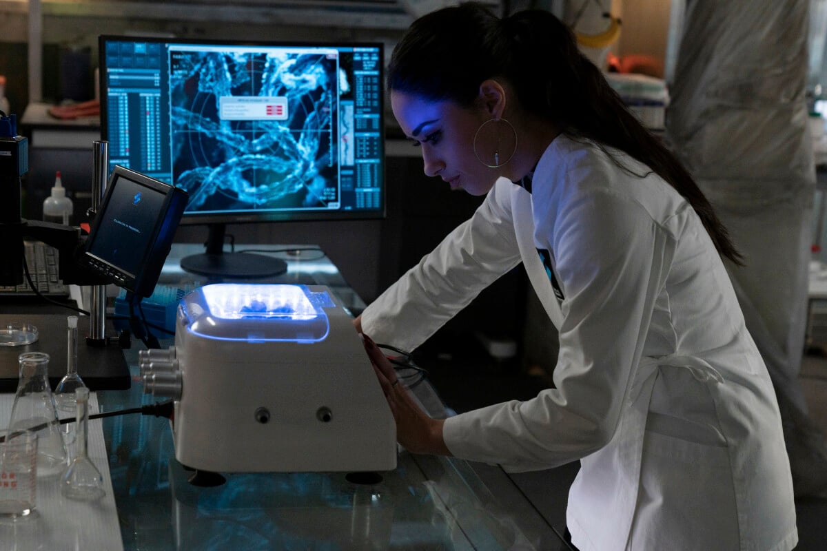 Roswell, New Mexico Season 4 Episode 8 Missing My Baby