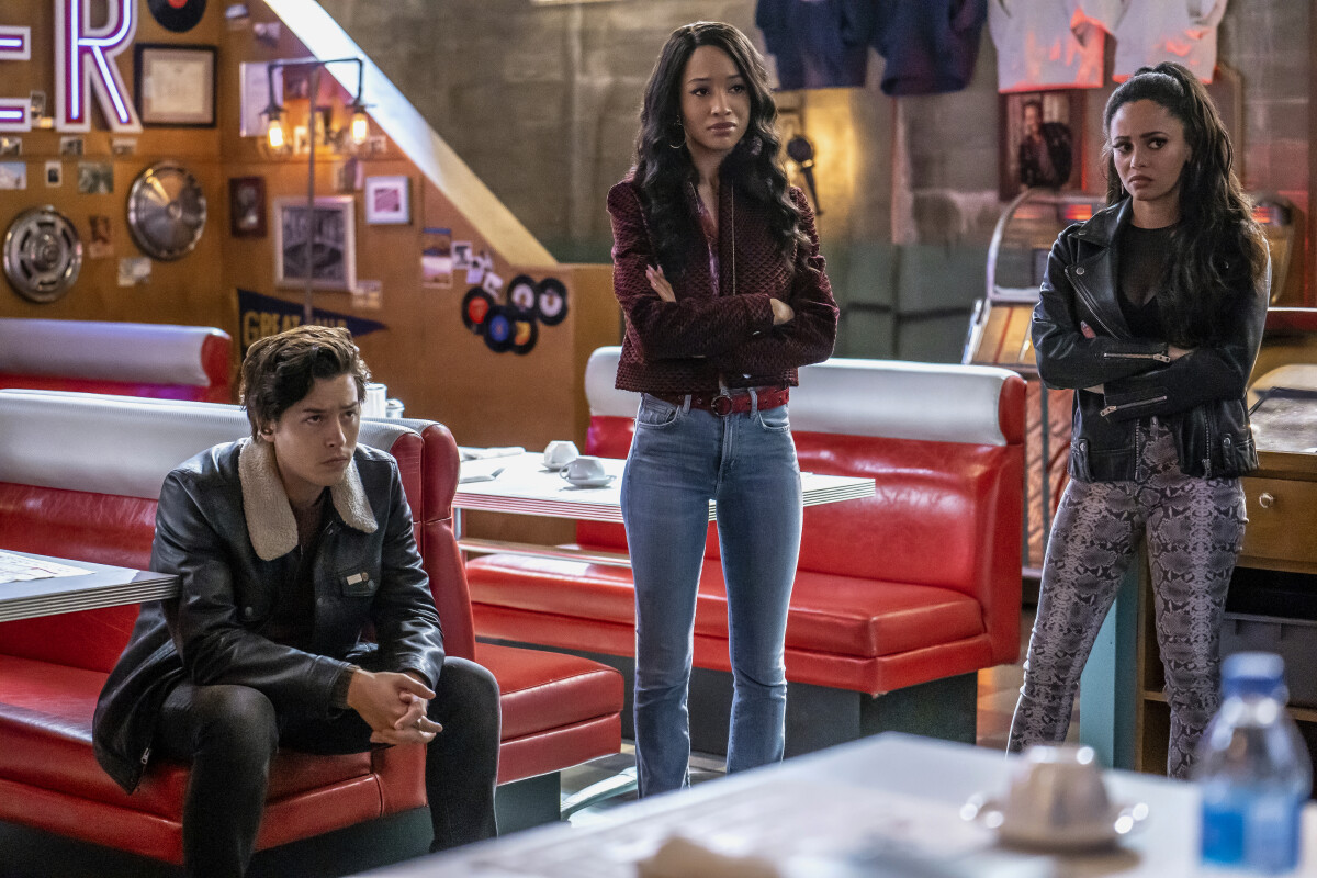 Riverdale Season 6 Episode 21 Chapter One Hundred and Sixteen: The Stand | Tell-Tale TV Riverdale Season 6 Episode 21 Chapter One Hundred and Sixteen: The Stand