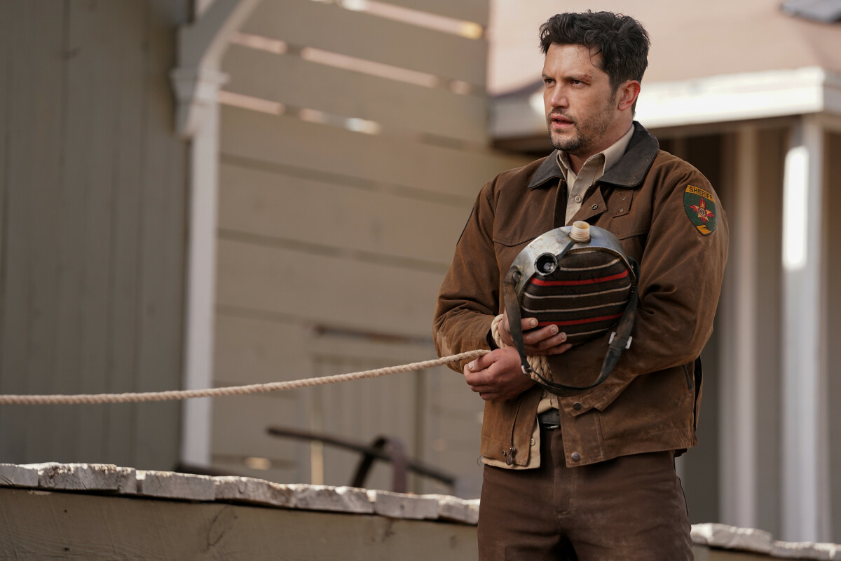 Roswell, New Mexico Season 4 Episode 9 Wild Wild West | Tell-Tale TV Roswell, New Mexico Season 4 Episode 9 Wild Wild West