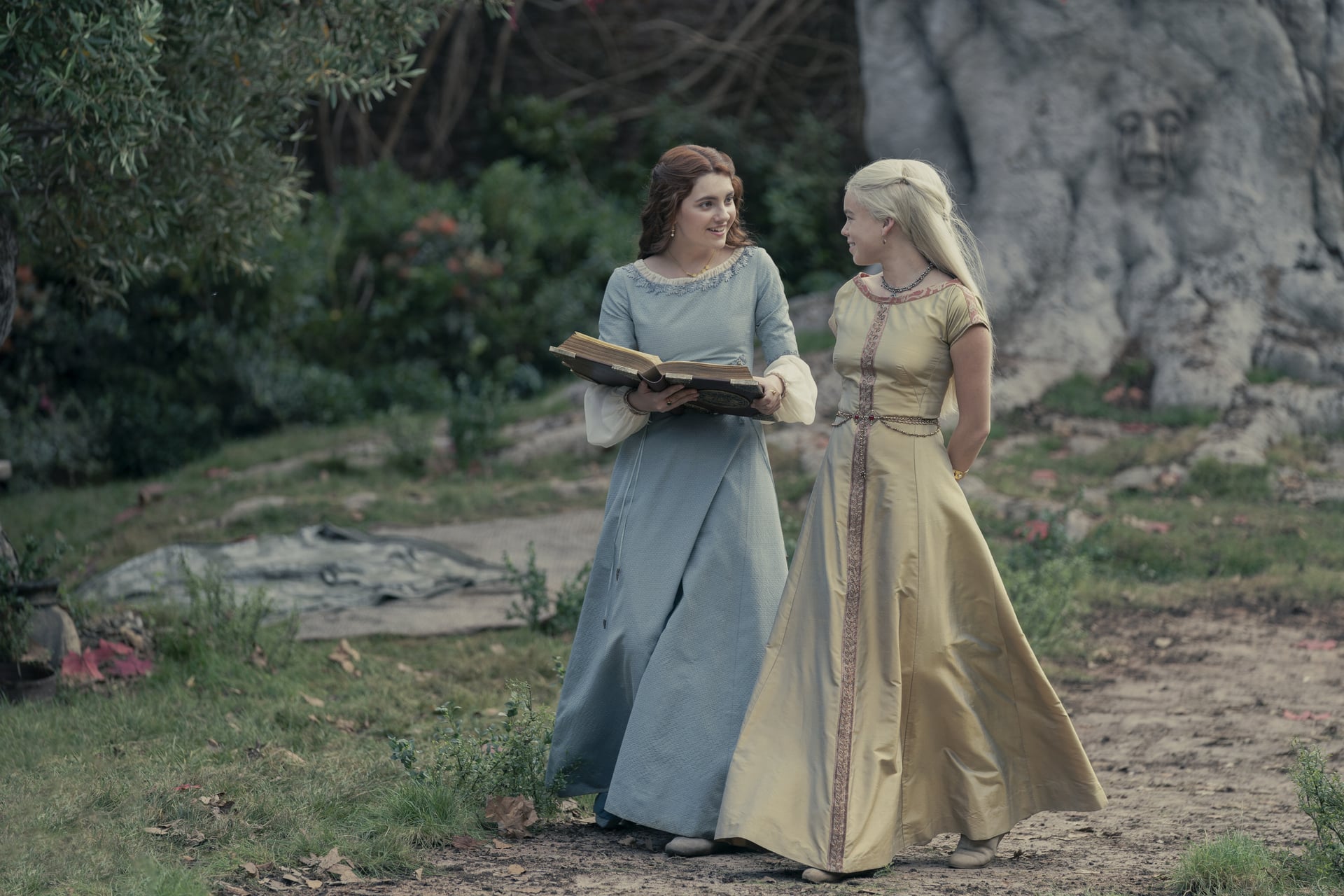 The House of the Dragon Season 1 Episode 1 - Emily Carey, Milly Alcock | Tell-Tale TV The House of the Dragon Season 1 Episode 1 - Emily Carey, Milly Alcock How ‘House of the Dragon’ Ruined Alicent Hightower