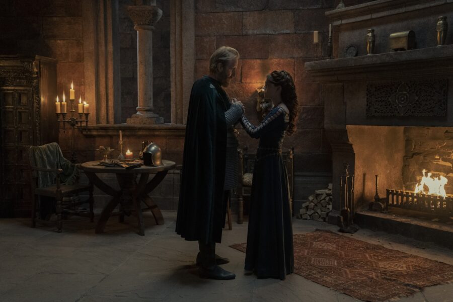 House of The Dragon Season 1 Episode 2 - Rhys Ifans and Emily Carey | Tell-Tale TV House of The Dragon Season 1 Episode 2 - Rhys Ifans and Emily Carey