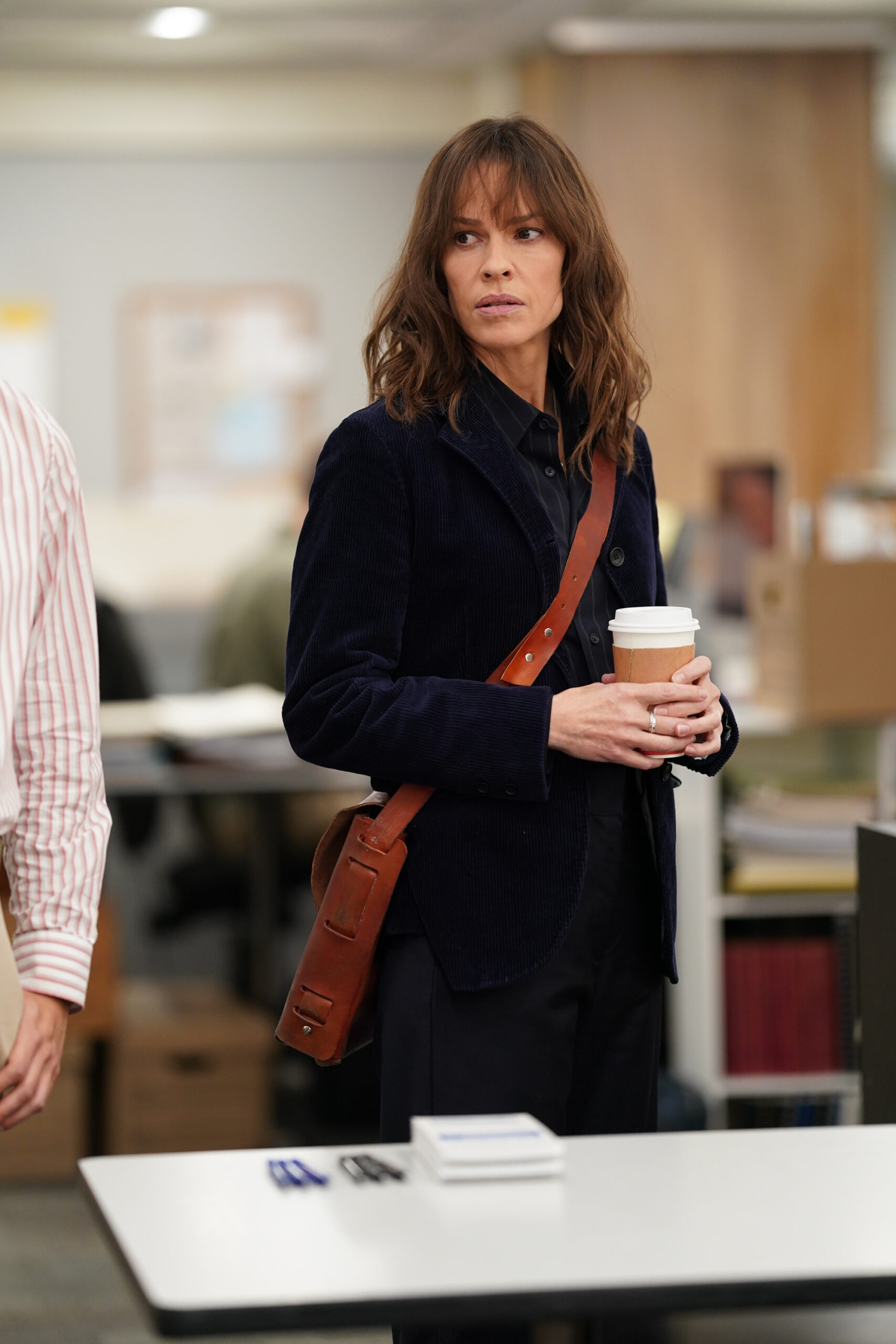 Alaska Daily Season 1 Episode 1 - HILARY SWANK Preview — Alaska Daily Season 1 Episode 1: Pilot