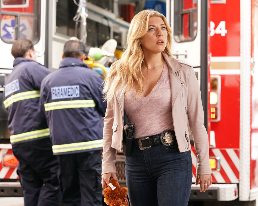 BIG SKY: DEADLY TRAILS Season 3 Episode 1, “Do You Love An Apple” KATHERYN WINNICK